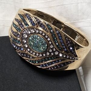 Victoria Wieck Gold Peacock Design Bracelet Bangle Watch *new Needs Battery